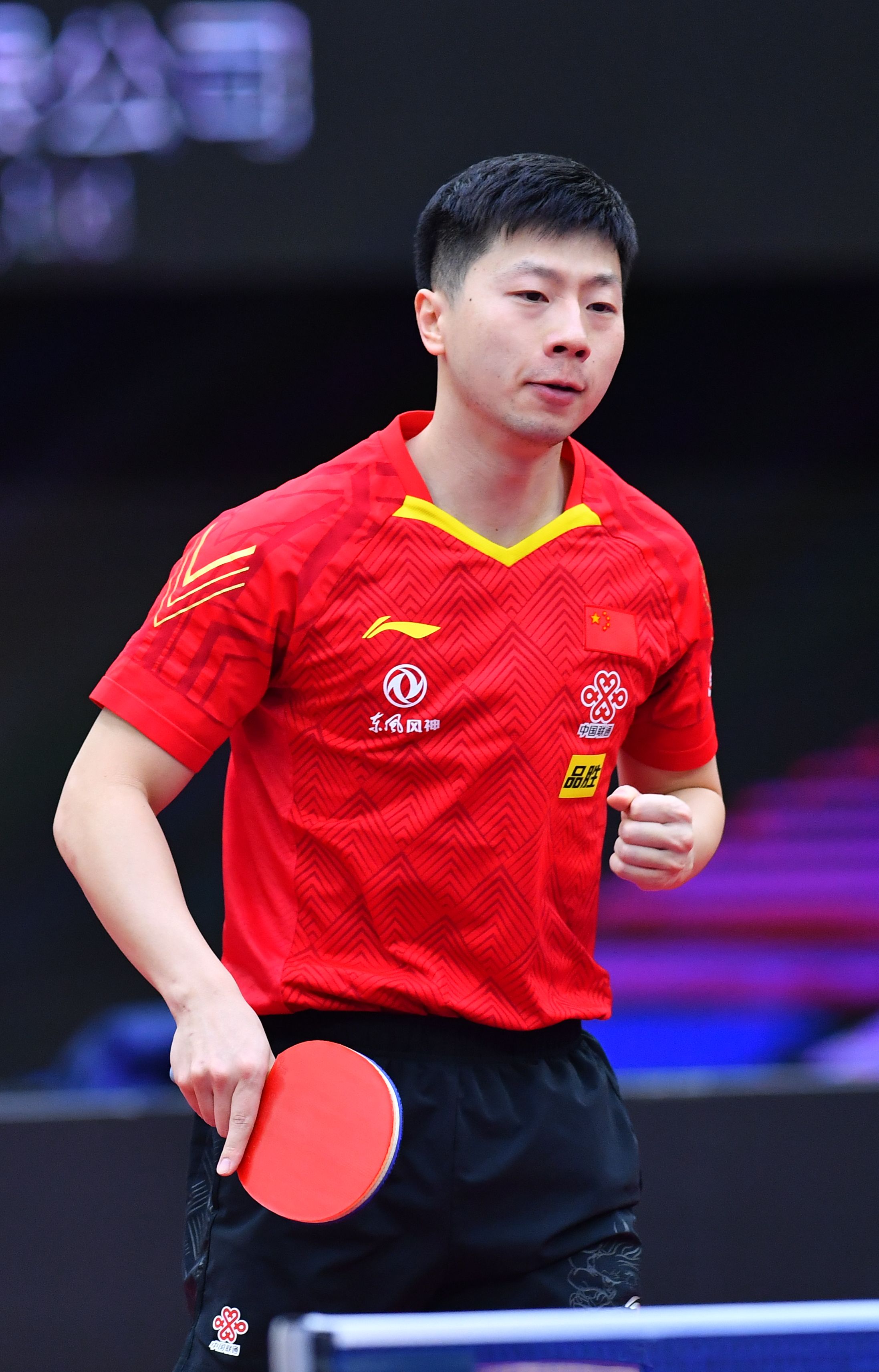 但年轻前锋 但年轻前锋